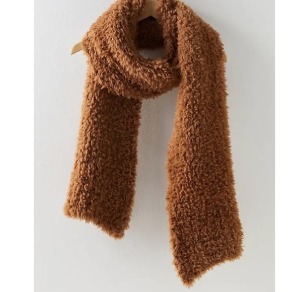 FreePeople Scarf - Picture 6 of 8